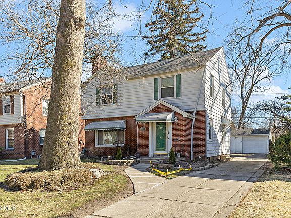 2nd image of 2360 Cheltenham Rd