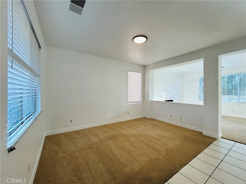 4 bed, 2.5 bath, 2000 sqft, $3,750 — Photo 4