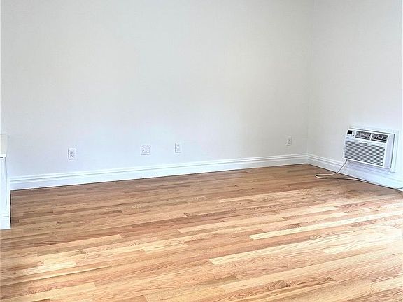5th image of 417 3rd Ave APT 4A