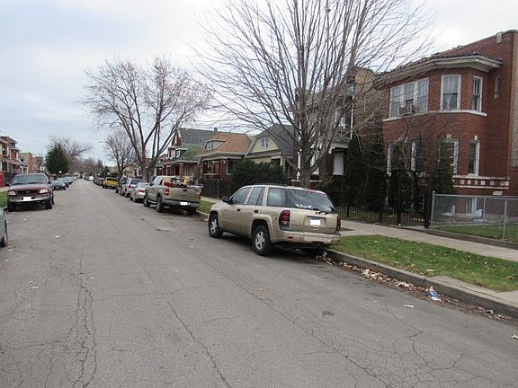 5th image of 3142 W 53rd Pl