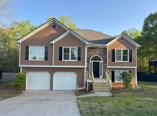 5825 Millers Pond Ln, Powder Springs, GA 30127