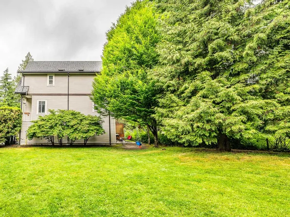 1800 Mamquam Rd #42, Squamish, BC V8B 0J1
