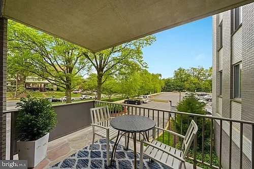8315 N Brook Ln Photo 1 8315 N Brook Ln Photo 1