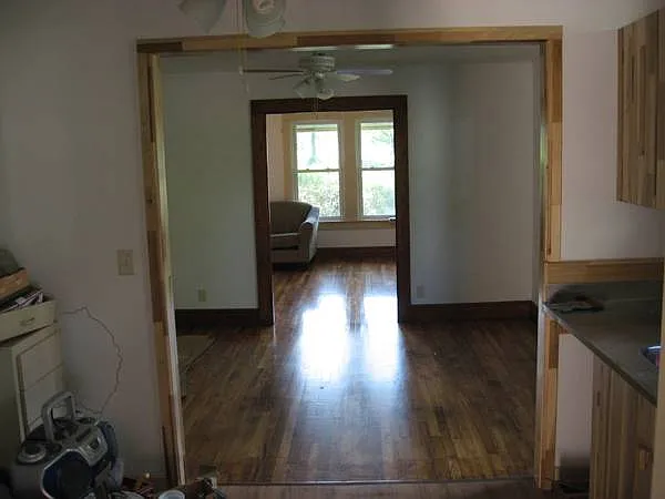 looking from kitchen thru dining,livingrm in distance