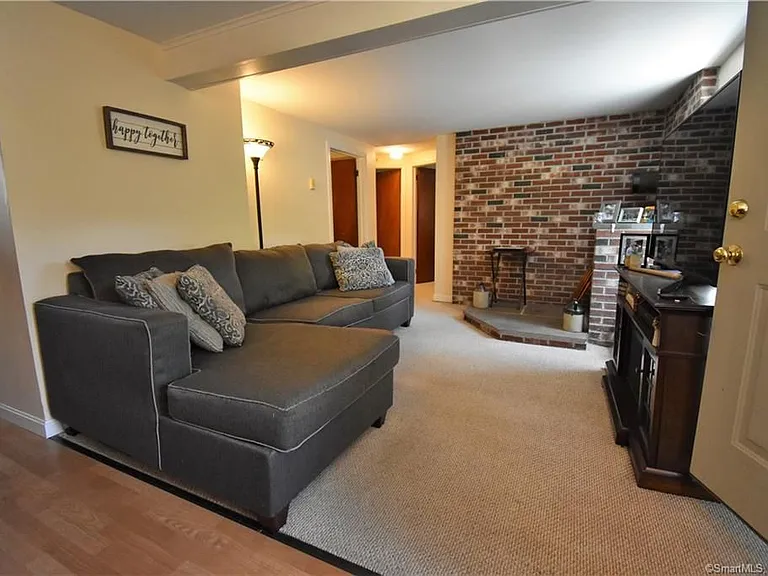 382 Riverside Dr #1 — Photo 1