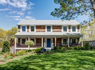 40 Woodland Farm Rd, Southampton, NY 11968