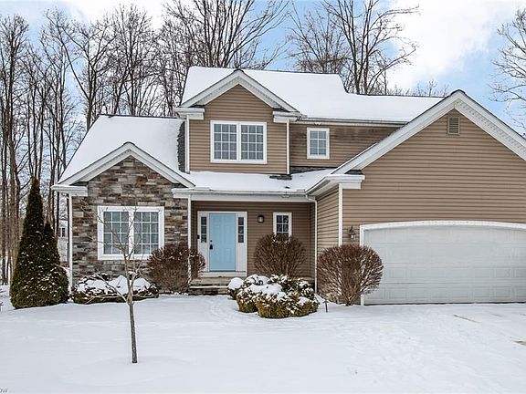 3rd image of 15148 Woodsong Dr