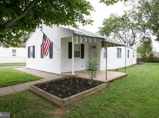 706 Woodtop Rd, Wilmington, DE 19804