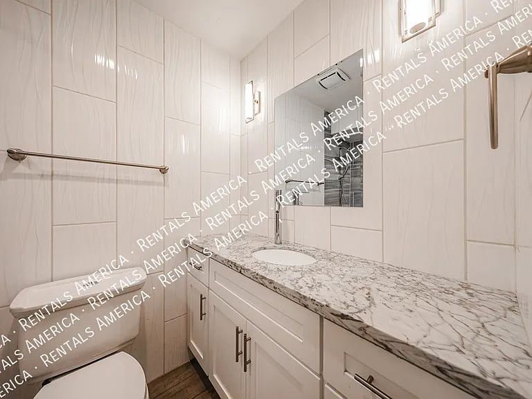 3213 S Albert Ave — Photo 30