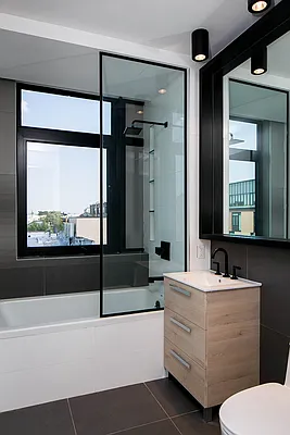 Rented by Nooklyn NYC LLC | media 7