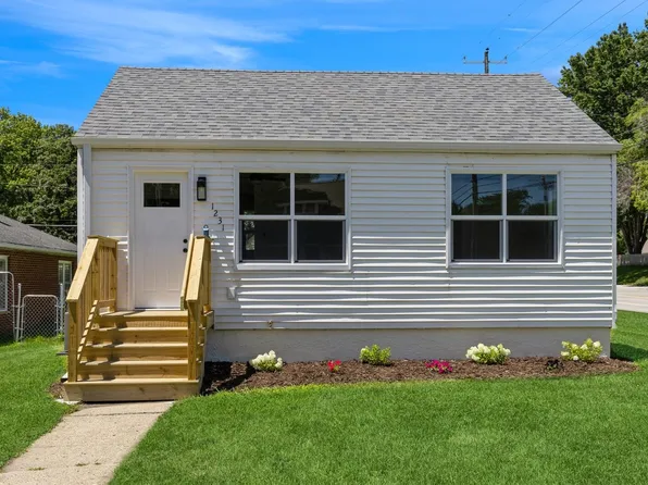 1231 Stafford Ave, Ames, IA 50010