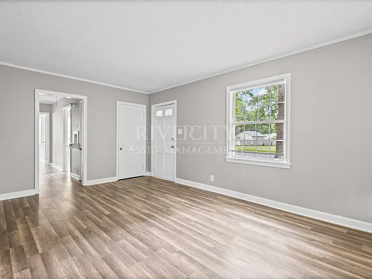 4078 Dunn Rd — Photo 6
