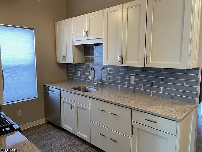 1816 Spruce Hills Dr #1816 — Photo 4