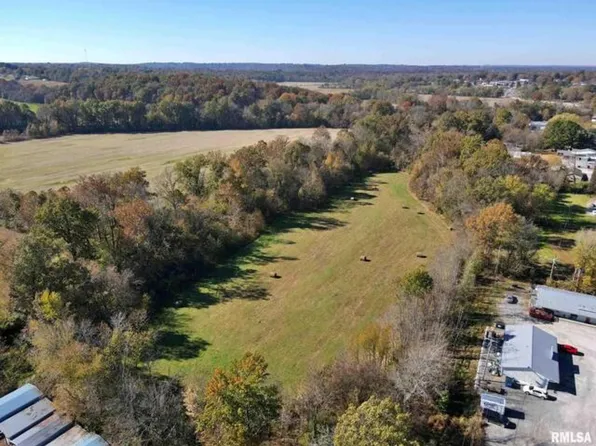 521 E Vine St Tract 2, Vienna, IL 62995