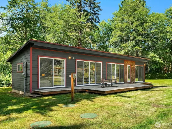 16097 109th Avenue SW, Vashon, WA 98070