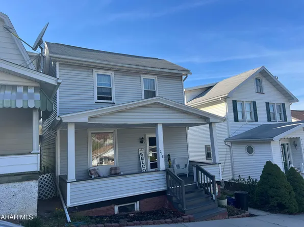 1218 21st Ave, Altoona, PA 16601