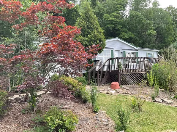 406 N 4th St, West Newton, PA 15089