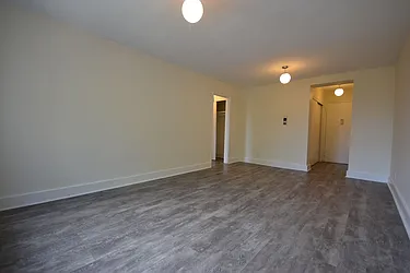 Rented by Silverstein Collection LLC 