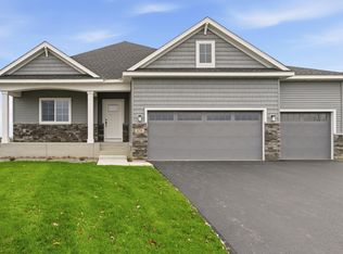 676 Goldenrod Ct, Delano, MN 55328
