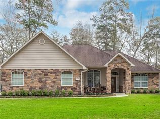 810 McDaniel Dr, Magnolia, TX 77354
