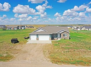 13665 Mulberry Loop NW, Williston, ND 58801
