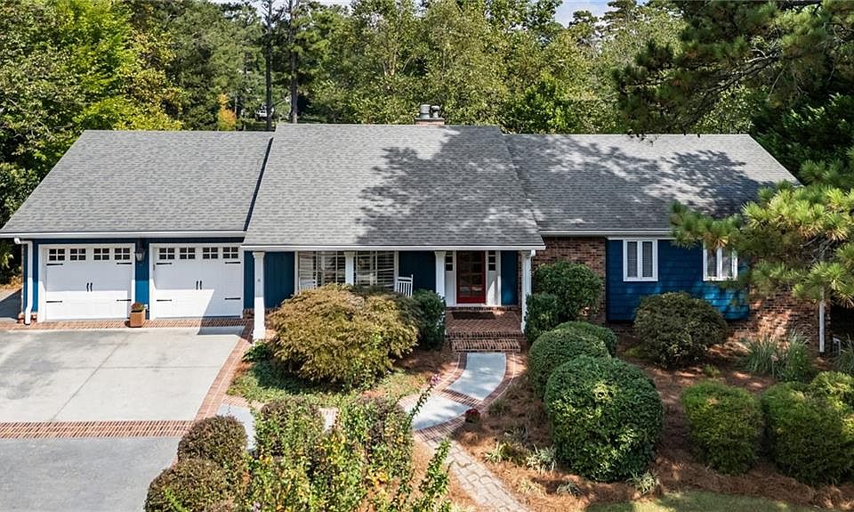 1st image of 3383 Somerset Trce SE