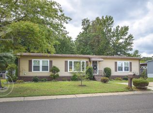 854 Woodchuck Dr, Mount Laurel, NJ 08054