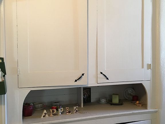 Built in cabinets in the kit