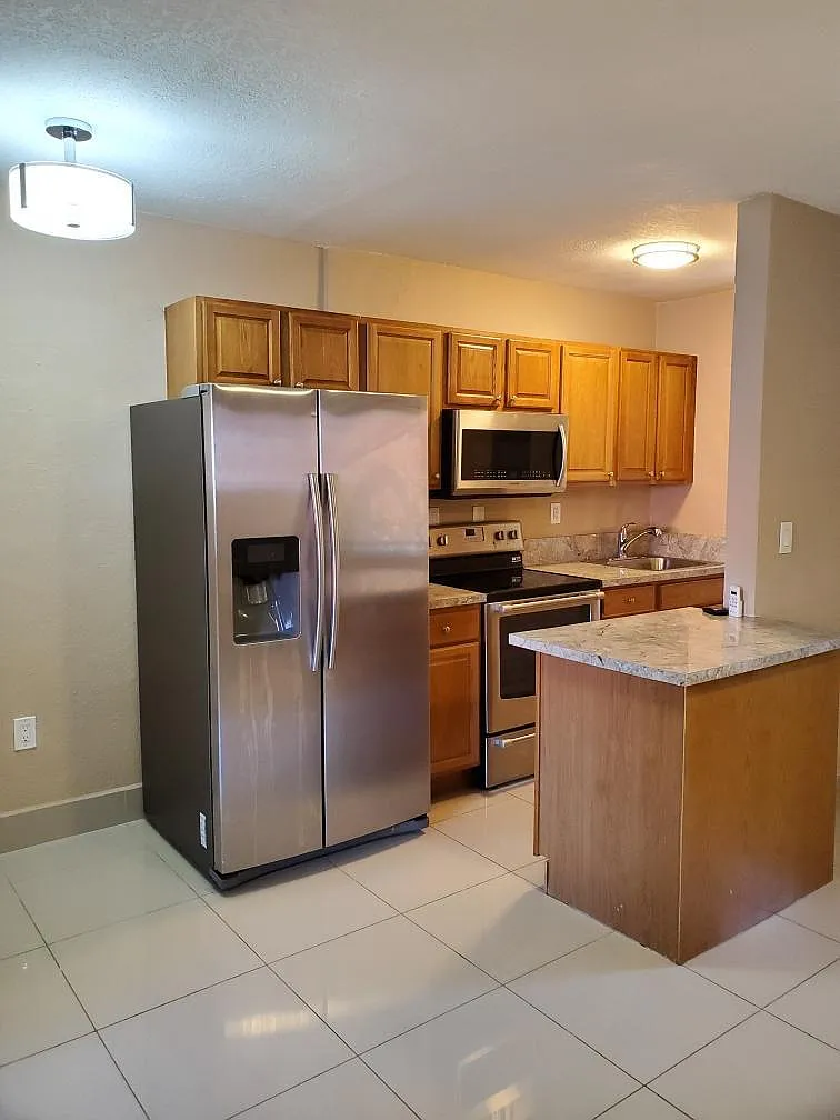 1 bed, 451 sqft, $1,650 — Photo 1