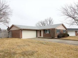 26 Sioux Ct, Tipp City, OH 45371