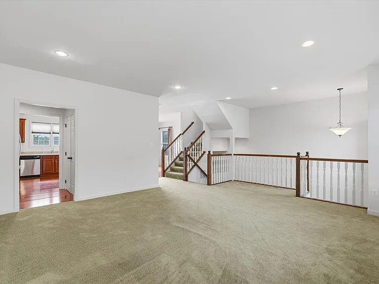340 Marshall Heights Dr #2700 — Photo 5