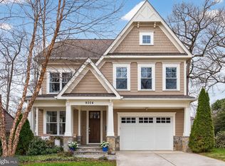 9304 Ewing Dr, Bethesda, MD 20817