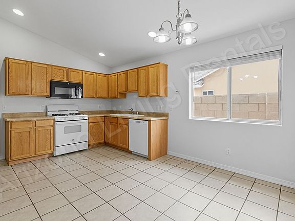 4th image of 2811 Harrod Ave