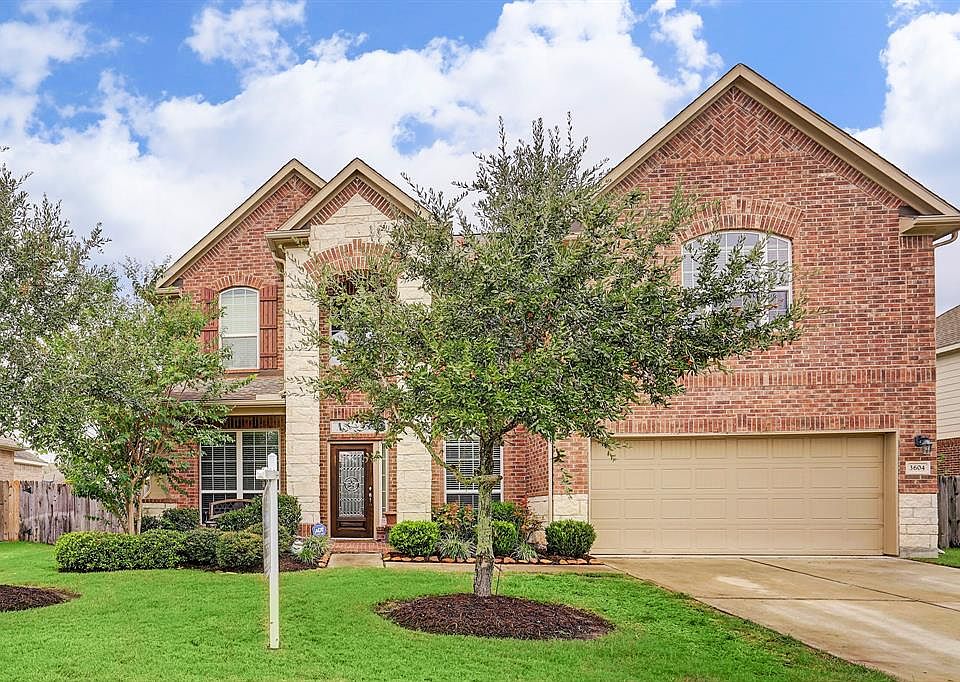 1st image of 3604 Barrington Ct