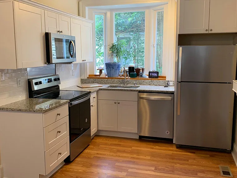814 Westover Ave #A — Photo 8