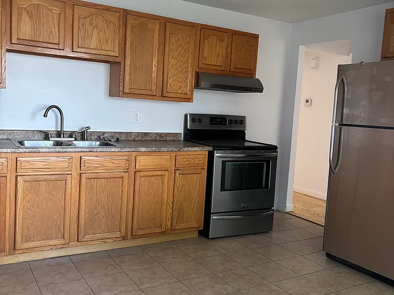 258 Columbus Ave #13 — Photo 3