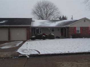 1617 Lark Ln, Mount Vernon, IN 47620