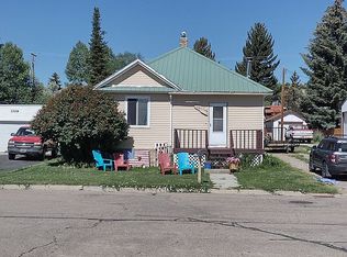 1317 1st West Ave, Kemmerer, WY 83101