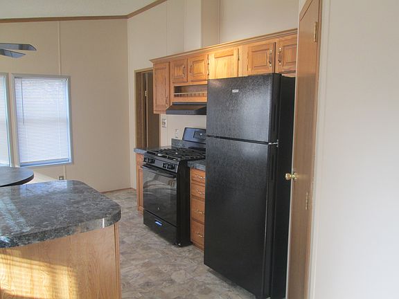 2nd image of 43513 Medea Dr #6