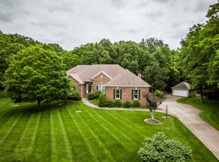 168 Ridgewood Dr, Pewee Valley, KY 40056