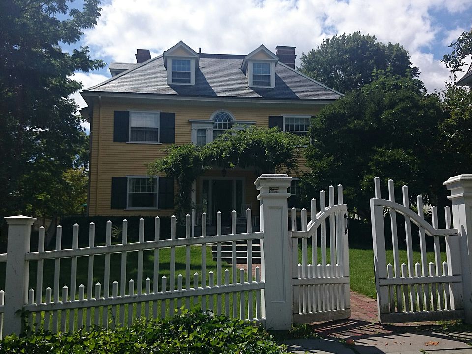 2nd image of 41 Allerton St
