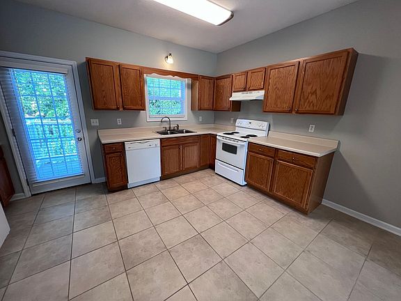 5th image of 3409 Jaydens Nest Way #3-102