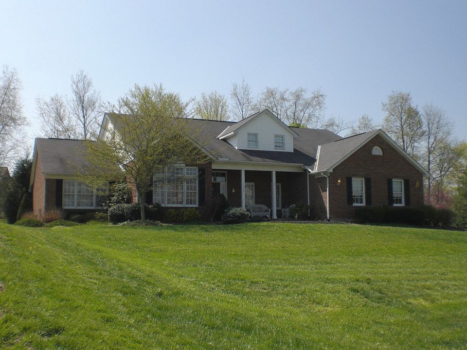 1st image of 1555 Copper Creek Ct