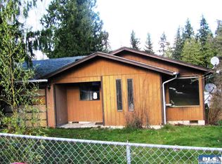 1109 W Hazel St, Port Angeles, WA 98363