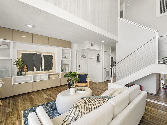 3rd image of 901 Ocean Blvd APT 94