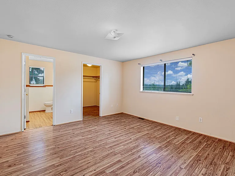29 Hylebos Ave — Photo 14