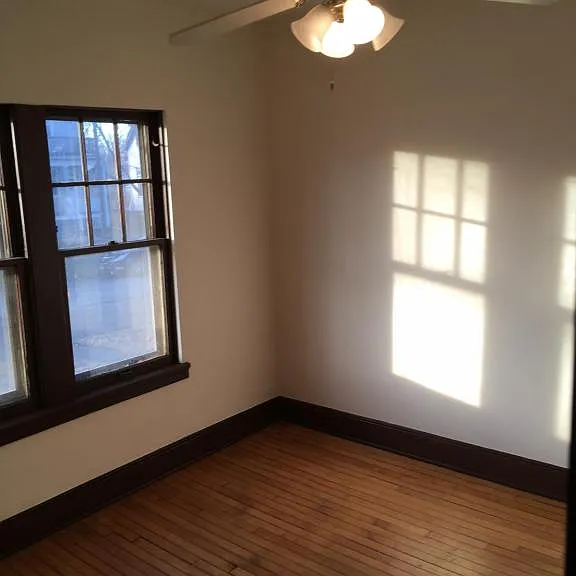 3304 N Newhall St #1 — Photo 7