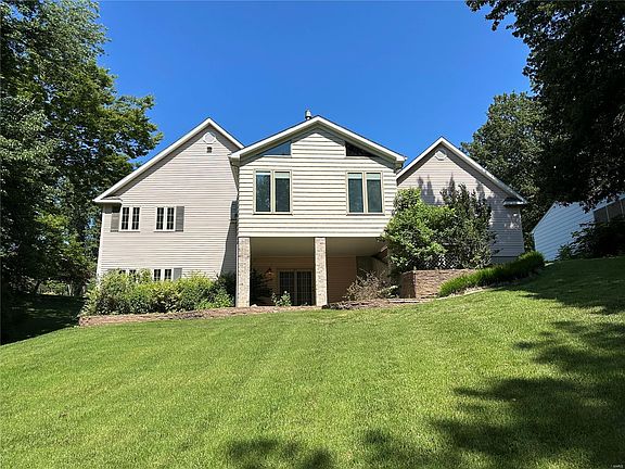 3rd image of 11 Timber Ln