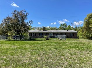 925 Twisted Cedar Dr, Beaufort, MO 63013