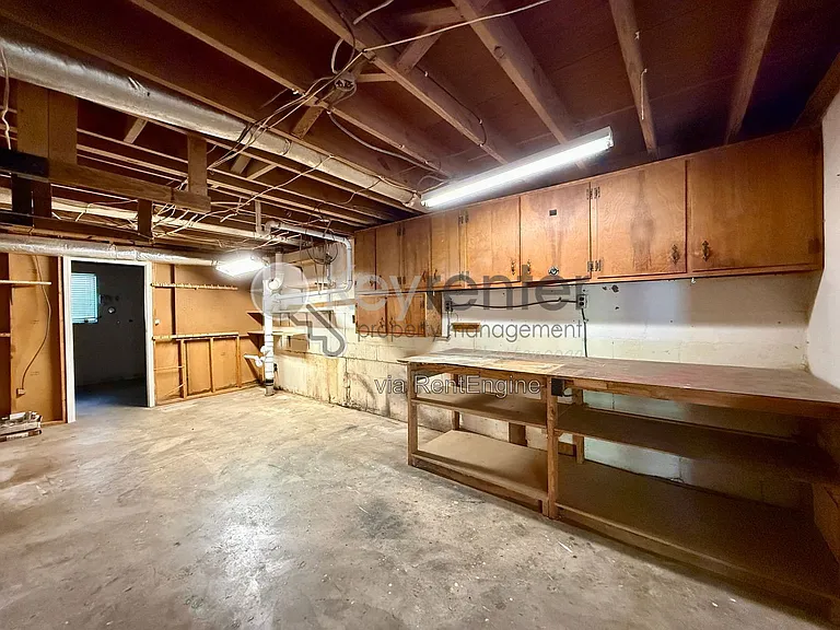 1406 Highland Way — Photo 31